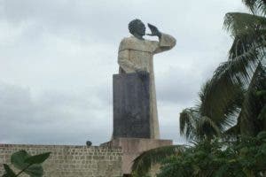 Ministerio Cultura y Alcaldía DN inician rescate Monumento a Fray Antón de Montesinos