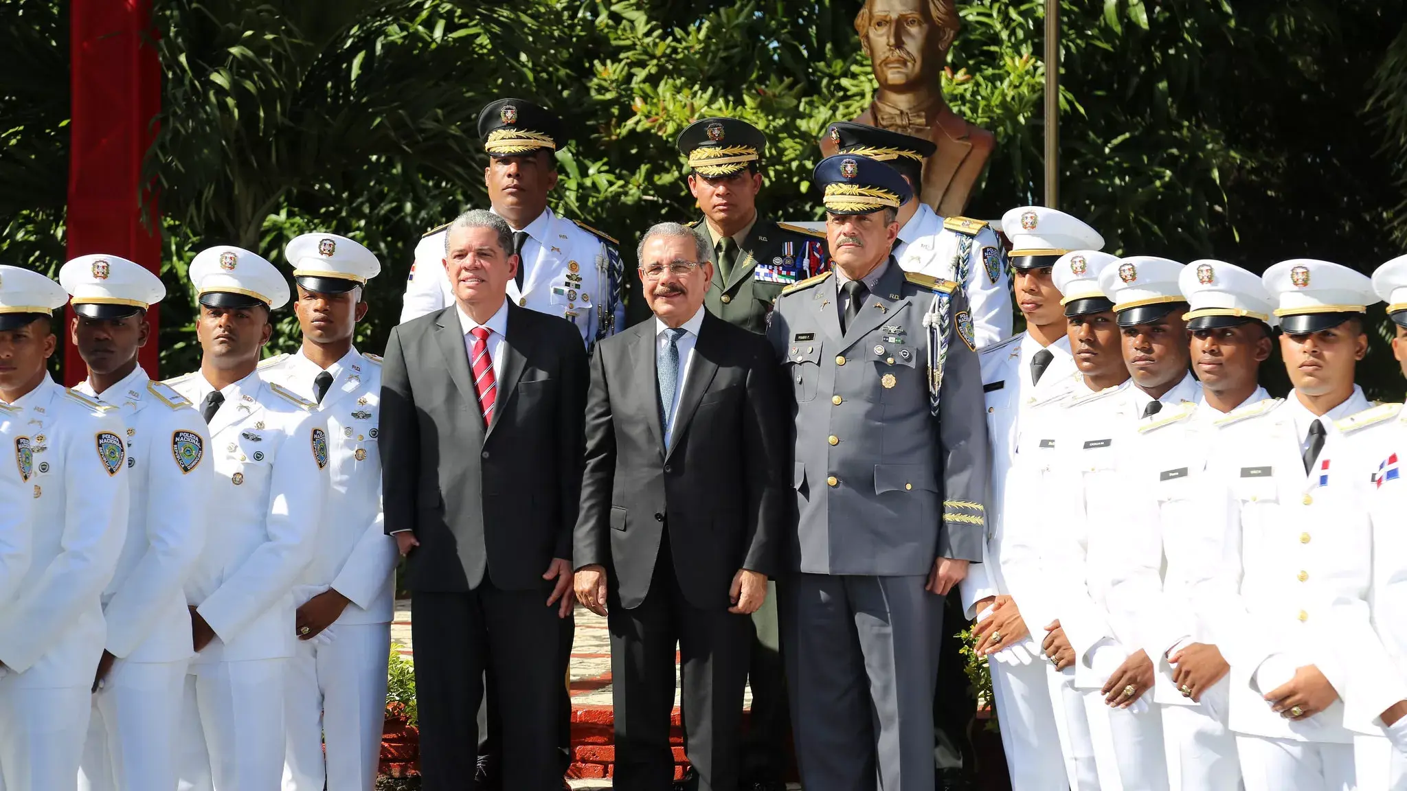 Danilo Medina encabeza graduación de cadetes de la Policía Nacional