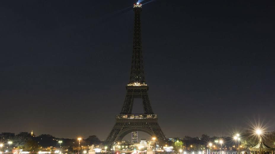La torre Eiffel está cerrada por tercer día consecutivo a causa de una huelga
