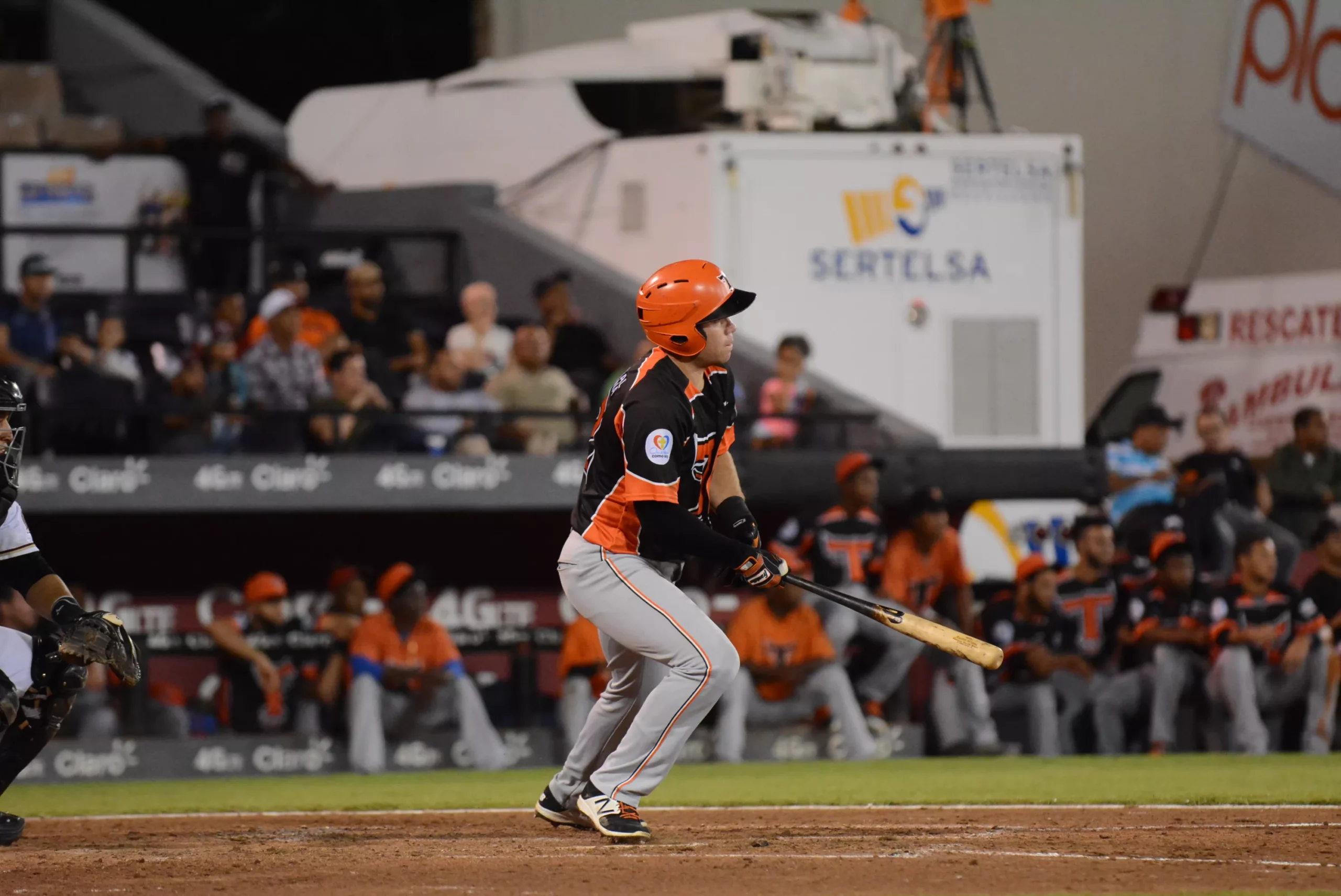 Zurdo Raúl Valdez guía a Toros al triunfo 4-1 sobre Gigantes