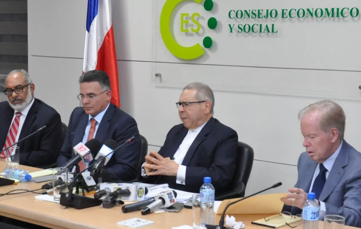 Comisión usará empresa FTI Consulting para investigar Punta Catalina