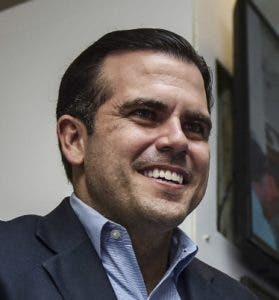 Gobernador  Rosselló asume en Puerto Rico