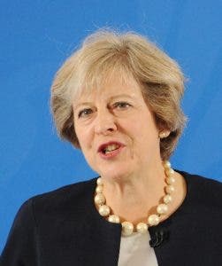 Parlamento británico rechaza por una amplia mayoría acuerdo del Brexit negociado por Theresa May