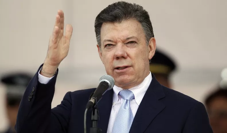 Presidente de Colombia niega conocer aporte de Odebrecht a su campaña de 2010