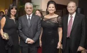 Cuerpo Consular ofrece cena