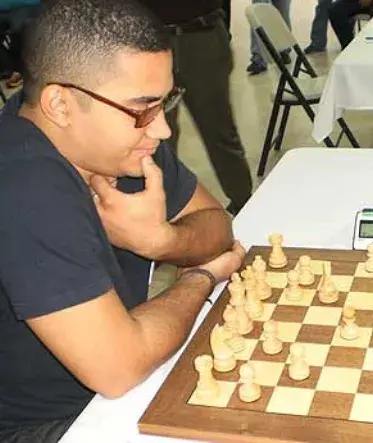 Lisandro Muñoz gana torneo rápido ajedrez