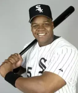 Frank Thomas ataca doble moral para Salón de la Fama