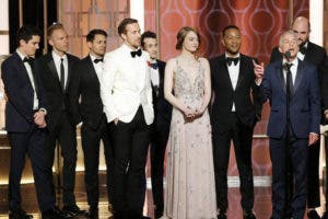 «La La Land» y «Moonlight» triunfan en los Globos de Oro