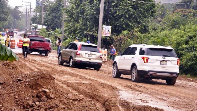 Transportistas de carga exigen reparación inmediata carretera Puerto Plata-Navarrete