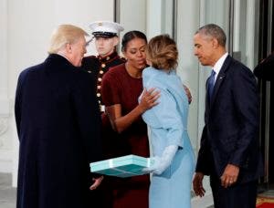 Trump se reúne en la Casa Blanca con Obama antes de la transmisión de mando