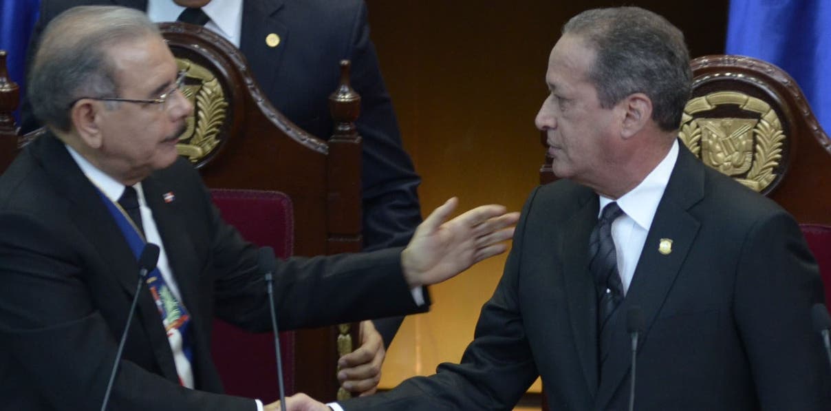 Pared Pérez defiende el manejo del presupuesto en el Senado