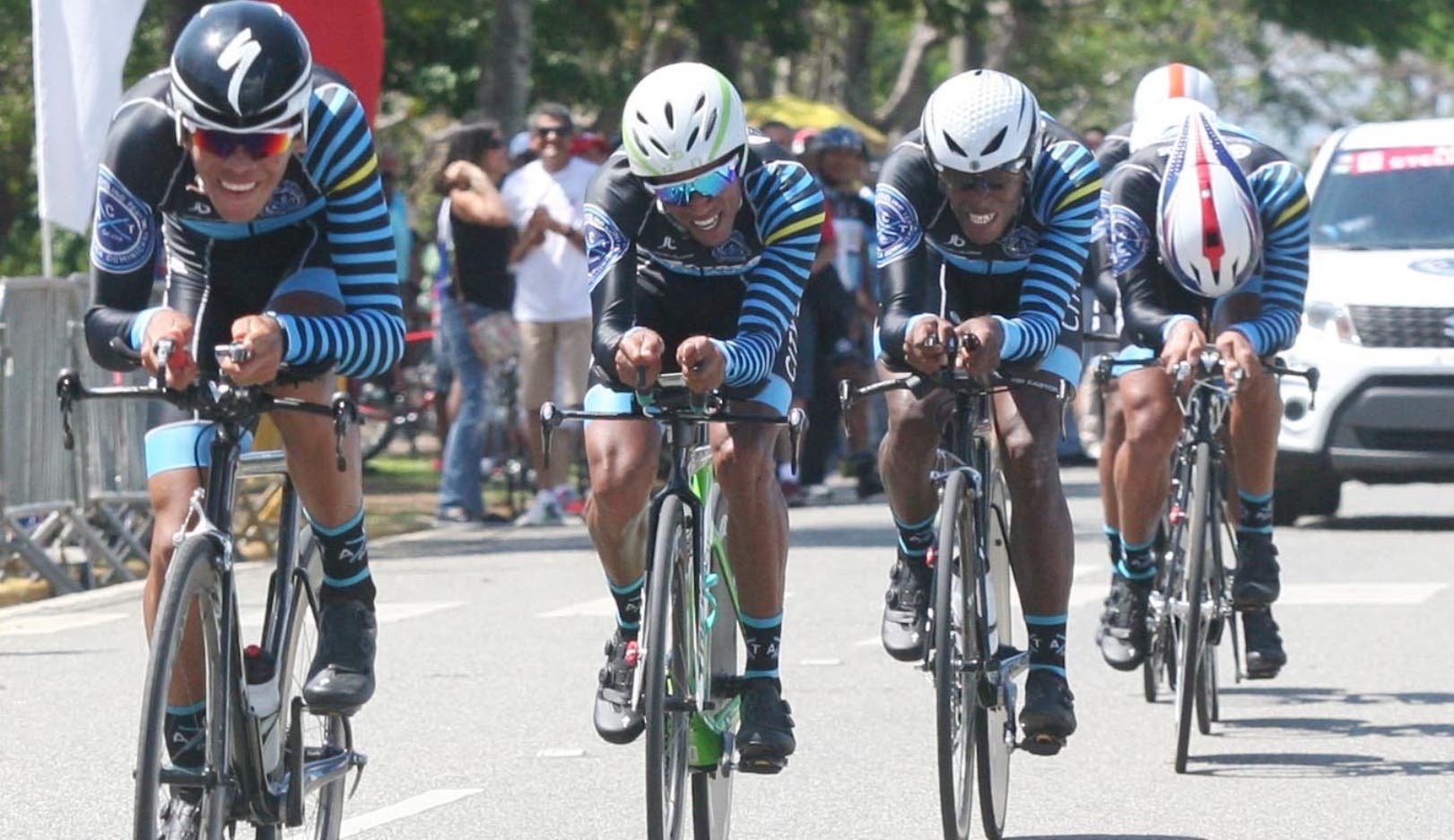 RD domina la primera etapa Vuelta ciclismo