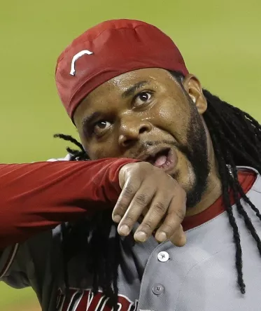 Gigantes esperan a Johnny Cueto el domingo