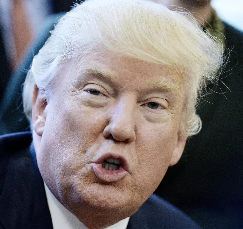 DONALD TRUMP FIRMA UNAS NUEVAS REFORMAS LABORALES