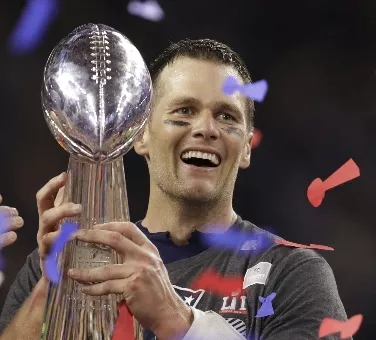 Los 40 años no le impiden a Brady ser el Más Valioso