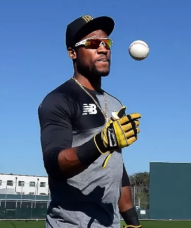 Jardinero dominicano Starling Marte sobresale por enormes habilidades