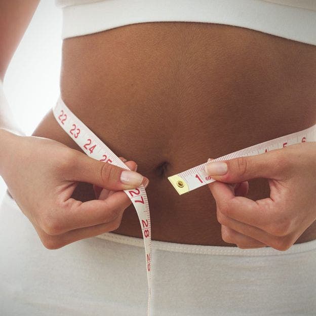 ¿Es posible perder 2 centímetros de grasa abdominal en cuatro semanas?