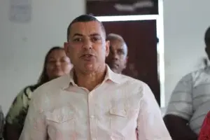 Perredeístas de Santo Domingo Norte piden a Miguel romper acuerdo con el PLD