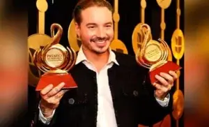 J Balvin repite como artista del año en unos Premios Lo Nuestro muy políticos