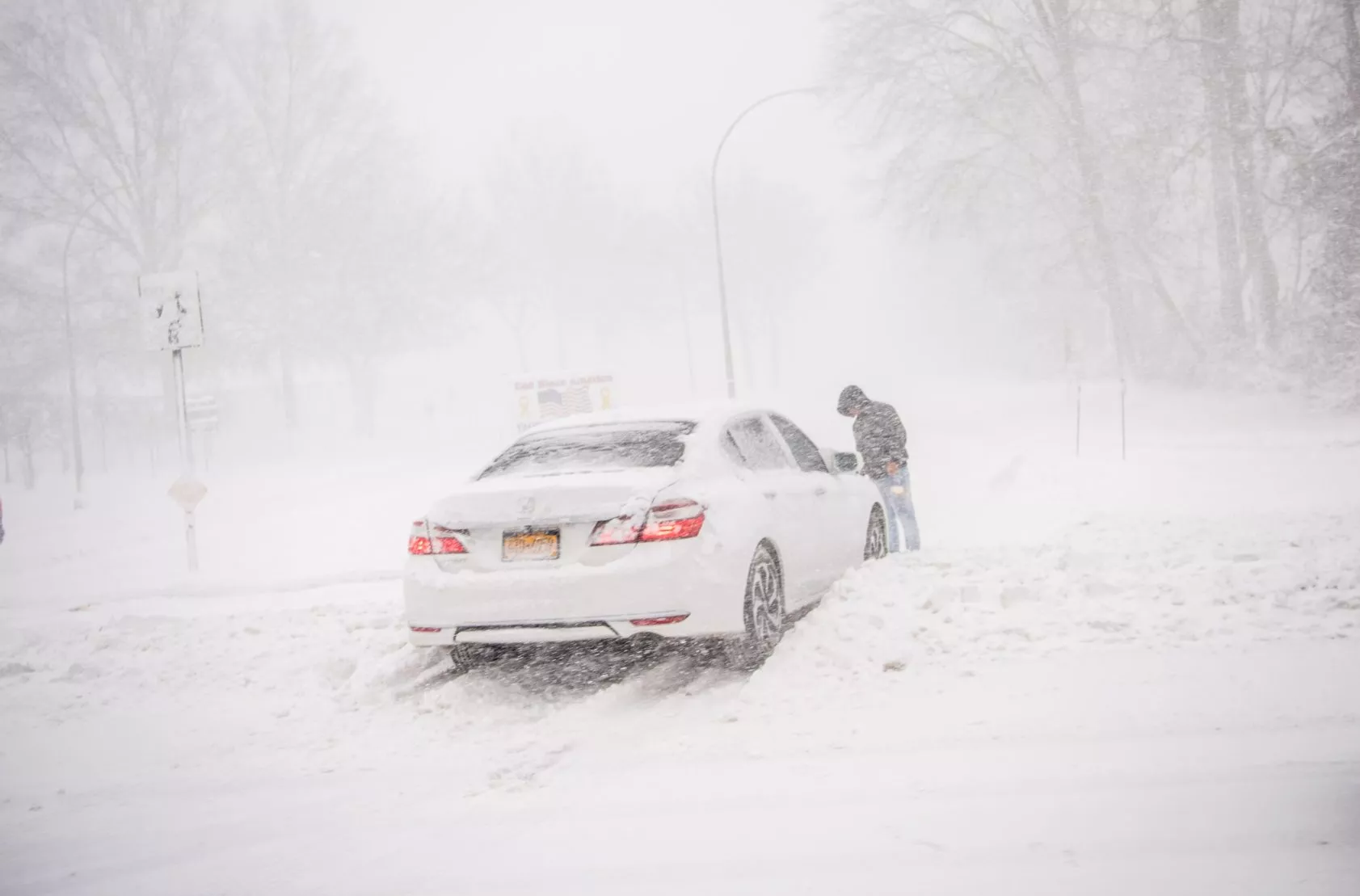 Ciudad de Nueva York está semiparalizada debido a fuerte nevada