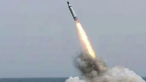 Último misil lanzado por Corea del Norte era de medio alcance, según EE.UU.