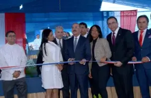 Danilo Medina entrega 2 planteles y una estancia en Santiago Rodríguez y Dajabón