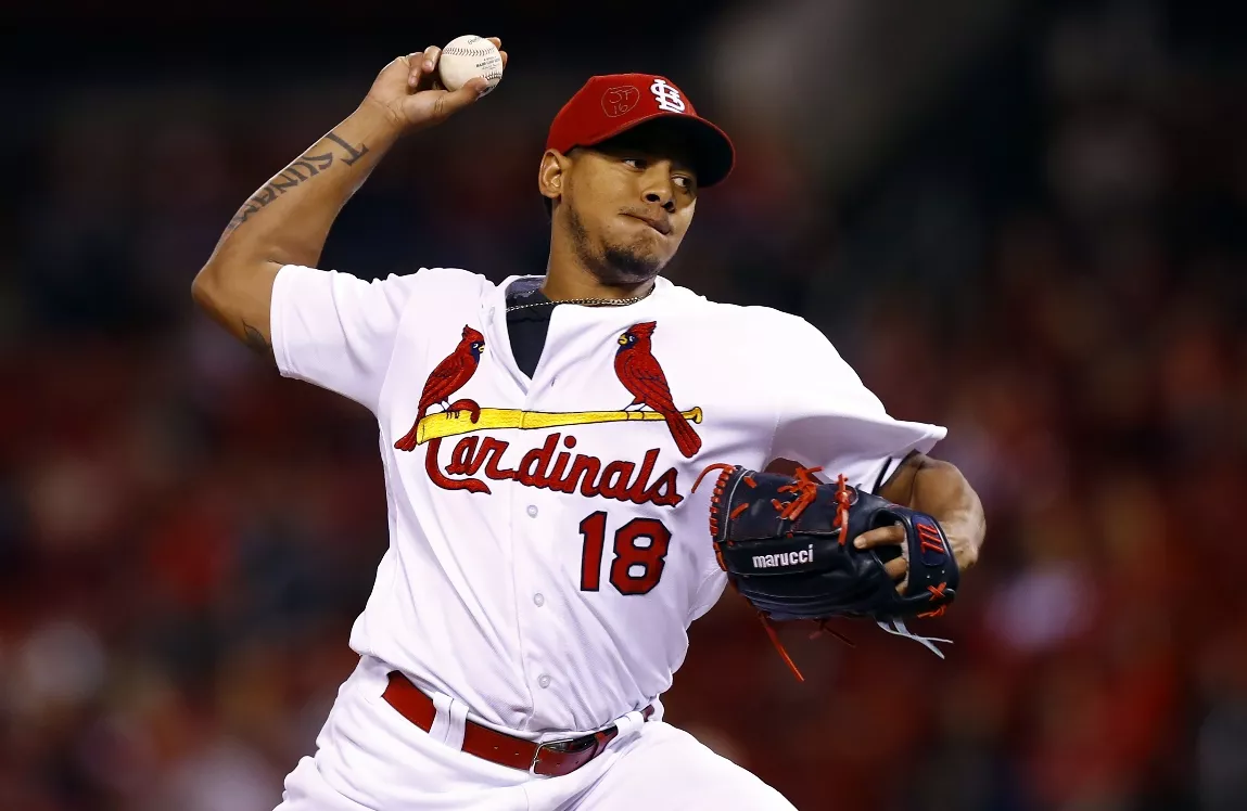 Cardenales y dominicano Carlos Martínez pactan por US$51 millones