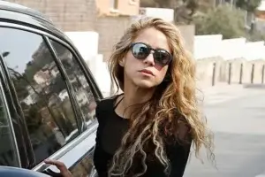 Shakira comparece ante corte española por evasión fiscal