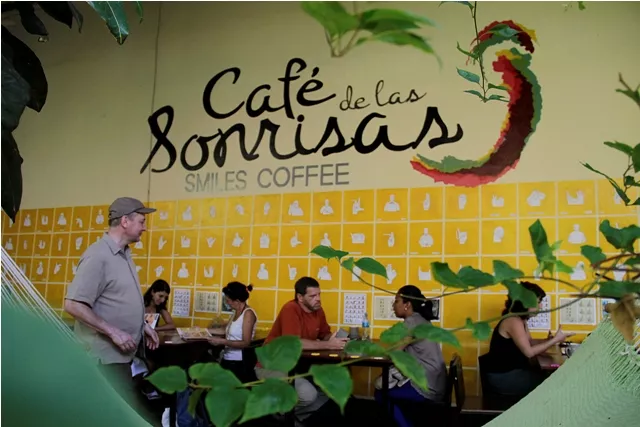 1424060460_cafe-de-la-sonrisa_oscar