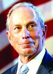 Bloomberg pide trabajar por salud de EU