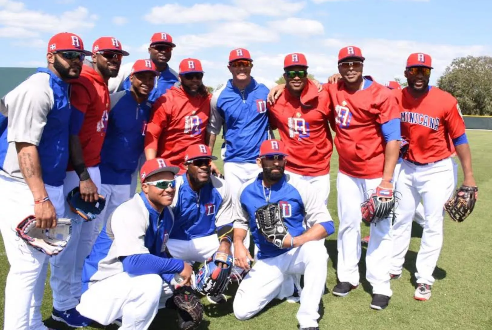 Equipos de Rep. Dominicana y México fueron derrotados en partidos exhibición rumbo al clásico