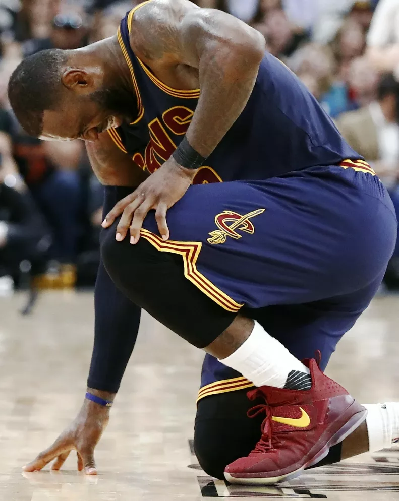 LeBron regresa mañana a juego