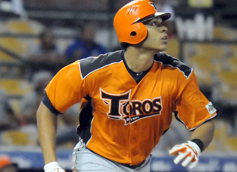 Toros del Este reciben el sí de tres jugadores