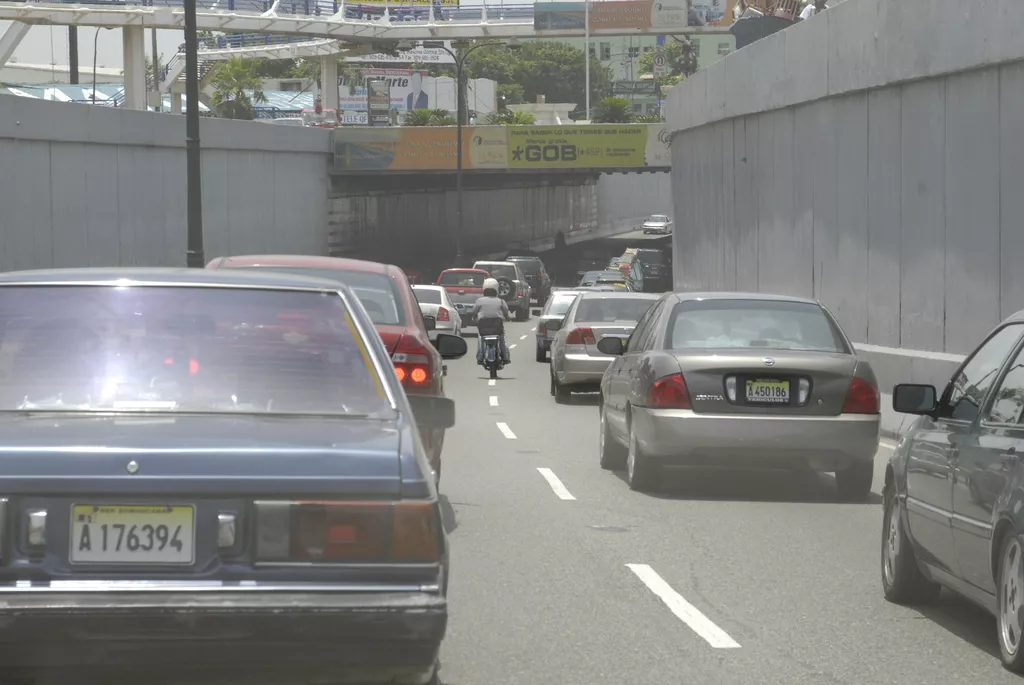 Obras Públicas cerrará túneles y elevados por mantenimiento desde hoy