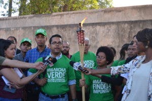 Ciudadanos harán peregrinación en el país con la “llama Verde»