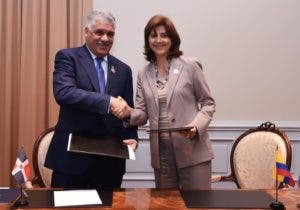 República Dominicana y Colombia firman acuerdo bilateral de diálogo político