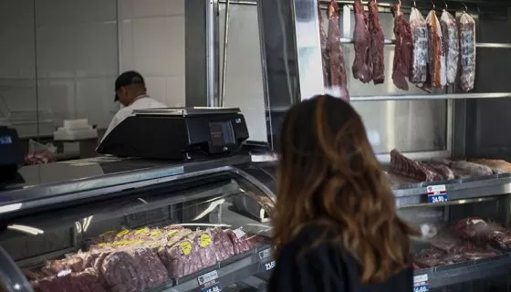 Brasil logra reapertura de mercados tras escándalo de carne adulterada