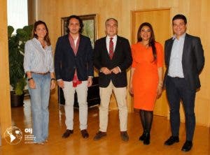 Entidades firman convenio beneficiará a 30 jóvenes dominicanos