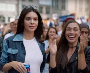 Pepsi pasa por una crisis de identidad