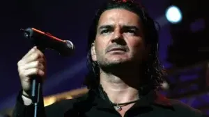 Juez se reserva fallo para el 23 de la demanda sobre embargo a equipos de Ricardo Arjona