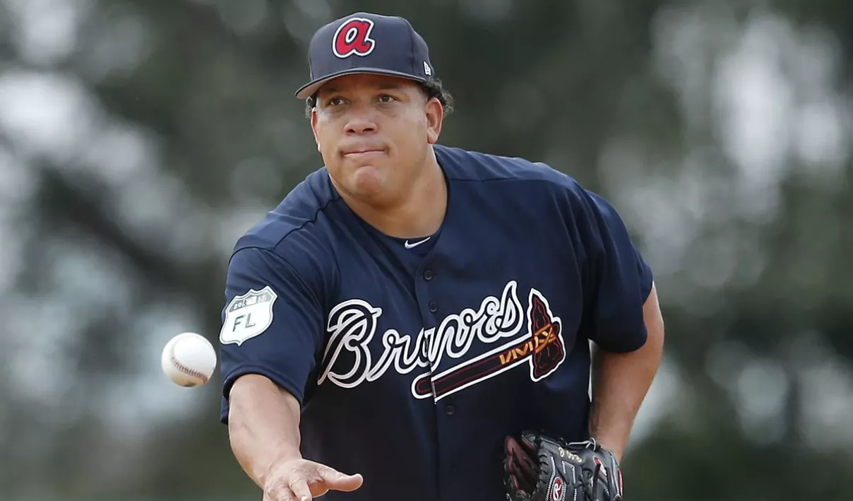 Bravos envían al veterano Bartolo Colón a la lista de los lesionados