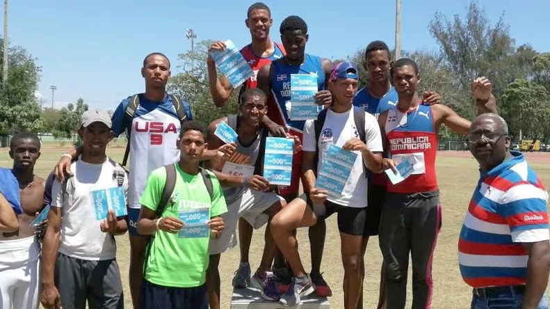 El norte sigue dominio relevos atletismo