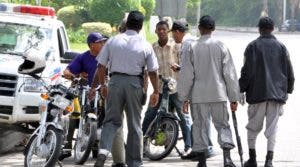 Policía detiene más de 1,400 personas, 34 eran requeridas por la Justicia