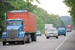 Obras Públicas prohíbe circulación vehículos pesados durante asueto de Semana Santa