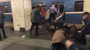 Diez muertos y decenas de heridos en explosión en metro de San Petersburgo