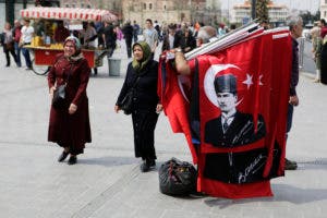 Turquía: oposición pide la anulación del resultado del referéndum