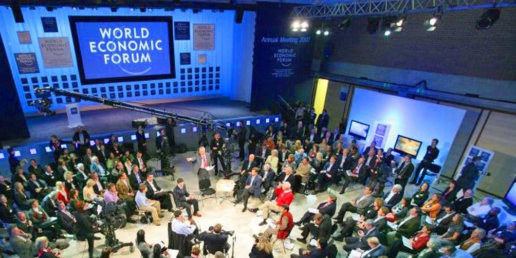 Dar respuestas a clase media, reto de A.Latina según Foro Económico Mundial