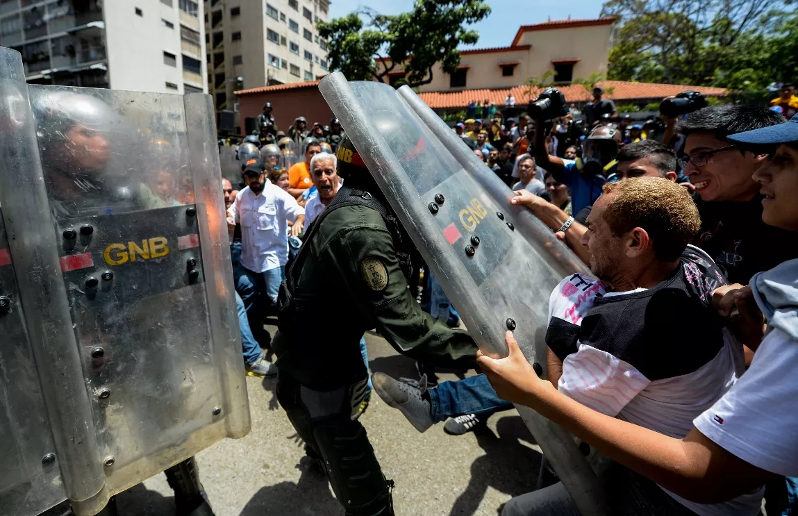 Más de 40 heridos en manifestación contra Supremo venezolano, según oposición