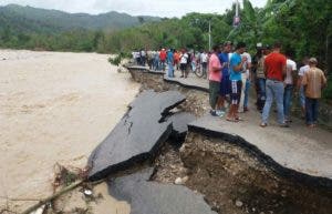 Lluvias dejan un muerto y pérdidas millonarias en República Dominicana