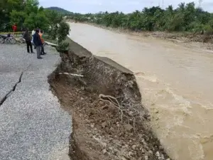 COE emite alerta roja para comunidades aguas abajo de la presa de Valdesia